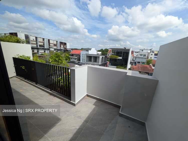 Sembawang Straits Estate (D27), Terrace #578496761